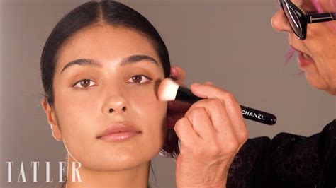 chanel tutorial trucco|5 Easy Steps To Flawless Foundation: CHANEL .